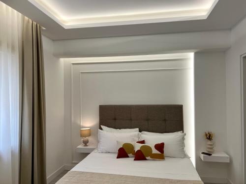 Deluxe Room image 6