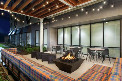Home2 Suites by Hilton Long Island Brookhaven in Yaphank, USA