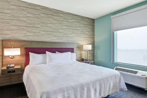 1 queen bed