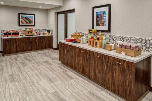 Hampton by Hilton Encinitas-Cardiff Beach Area