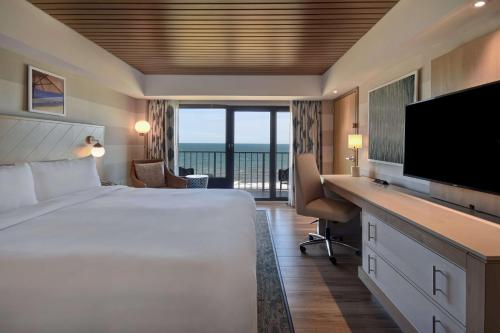 DoubleTree by Hilton Oceanfront Virginia Beach