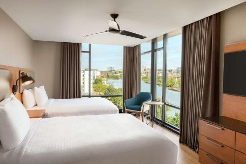 One-Bedroom Suite with Two Queen Beds and Water View