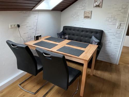Facilities, Ferienwohnung mit Flair in Trendelburg