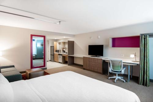 Home2 Suites By Hilton Phoenix Airport North Az - main image
