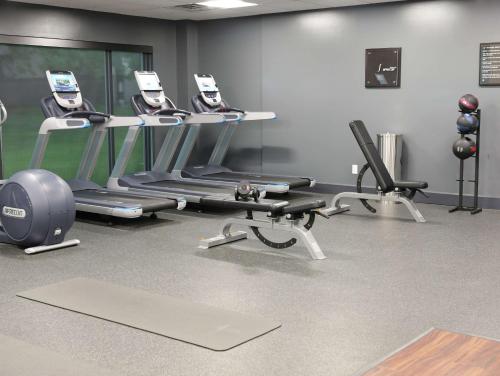 Doubletree By Hilton Omaha Southwest Ne - image 9