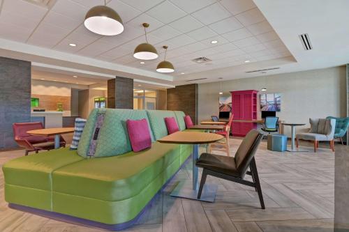 Home2 Suites By Hilton West Palm Beach Airport in West Palm Beach, USA