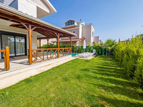 Paradise Town Villa Sean - image 3