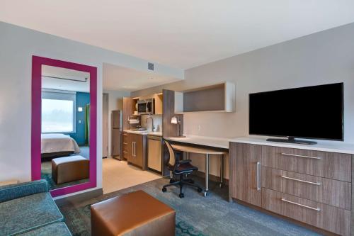 Home2 Suites Williston Burlington Vt - image 2