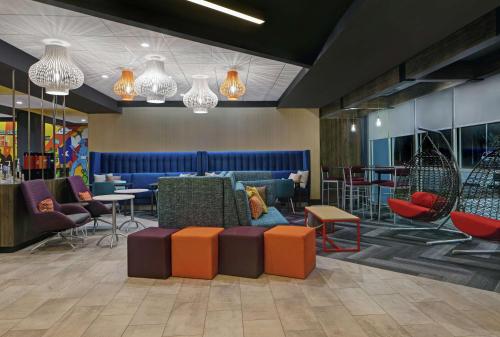 Előcsarnok, Tru by Hilton Austin Airport near Austin-Bergstrom nemzetközi repülőtér