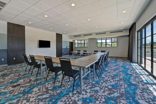 Home2 Suites By Hilton Atascadero Ca - image 3