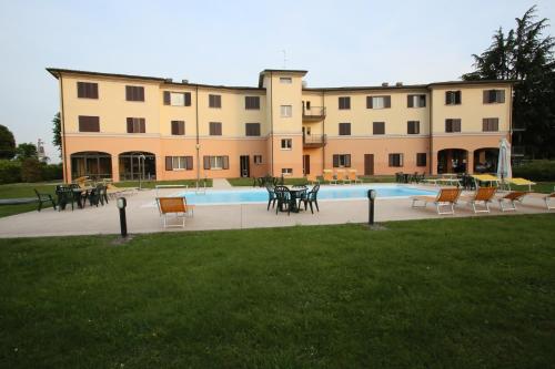 Hotel Le Ville - image 3
