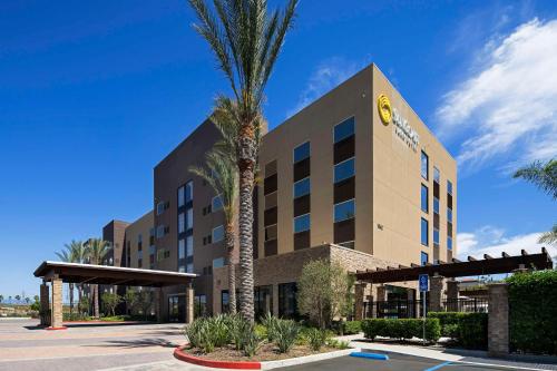 SunCoast Hotel Anaheim, Tapestry Collection by Hilton