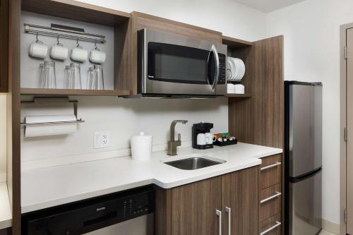 Cocina, Home2 Suites by Hilton Stuart in Stuart (FL)