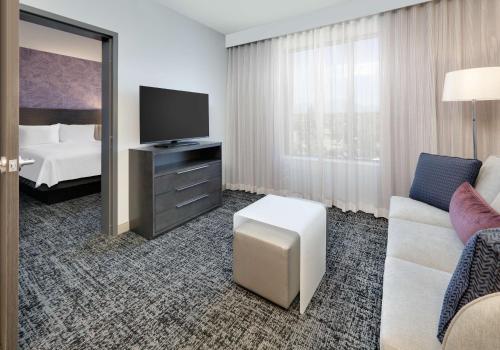Homewood Suites By Hilton Irvine Spectrum Lake Forest - image 12