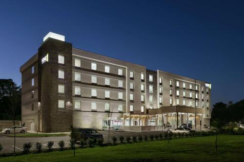 Home2 Suites By Hilton Norfolk Airport in Norfolk, USA