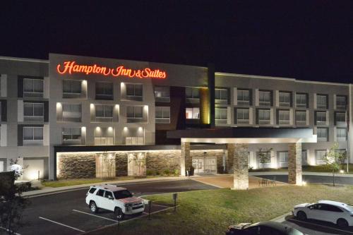 Hampton Inn & Suites Charlotte North I 485 in Charlotte, USA