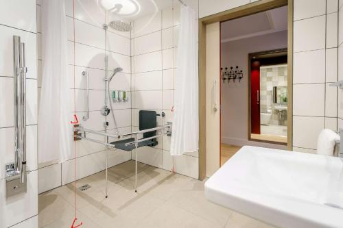 Hampton By Hilton Blackburn - image 13