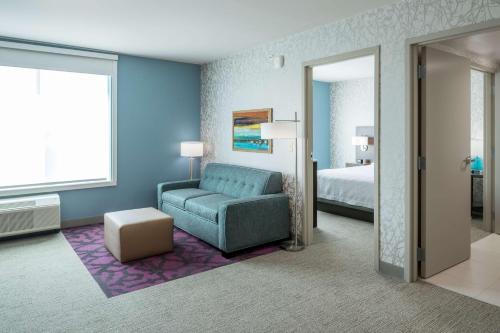 Home2 Suites by Hilton Fort Worth Cultural District near พิพิธภัณฑ์แห่งชาติและคาวเกิร์ล ฮอลออฟเฟม