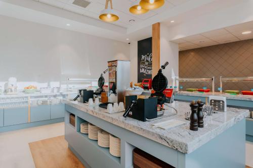 Hampton By Hilton Warsaw Reduta photo 4