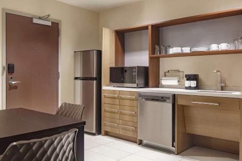 Home2 Suites By Hilton Ogden - image 13