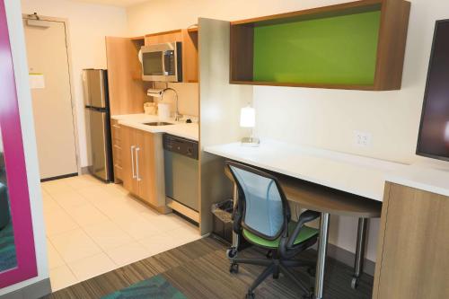 Home2 Suites By Hilton Cumming Atlanta Ga - image 14