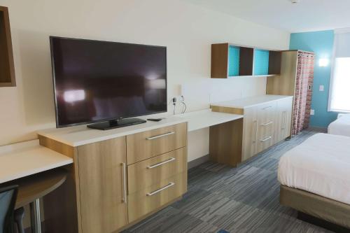 Home2 Suites By Hilton Cumming Atlanta Ga - image 6