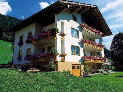 Hotel Garni Haus Anita - image 9