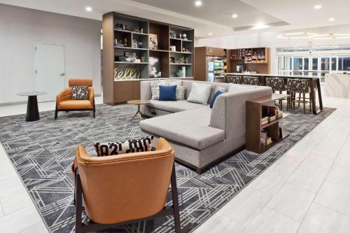 474945764 Doubletree By Hilton Dothan, Al