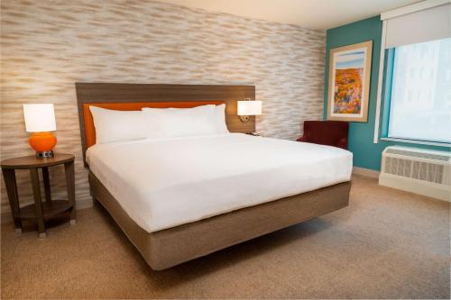 Home2 Suites Corona Ca - image 14