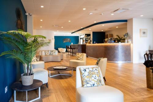 Vestíbulo, Hôtel Le Bastia (Hotel Le Bastia) in Bastia City Center