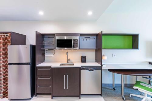 Home2 Suites By Hilton Midland East Tx - image 5