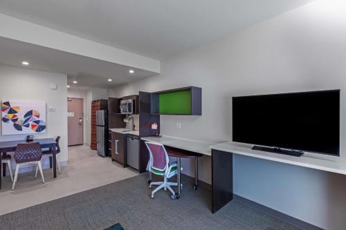 Home2 Suites By Hilton Midland East Tx - image 4