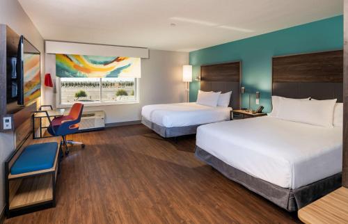 Tru by Hilton Phoenix Glendale Westgate in Glendale South