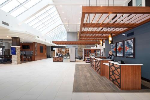 Doubletree By Hilton Madison East in Madison, USA