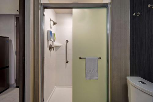 Home2 Suites By Hilton Bowling Green Oh - image 7