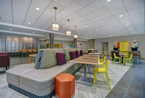 Home2 Suites By Hilton Raleigh North I-540