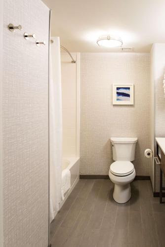 Hampton Inn Paris IL IL - image 10
