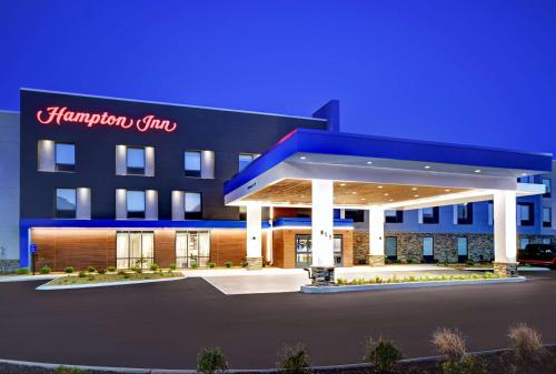 Hampton Inn Cave City, KY in Cave City, USA