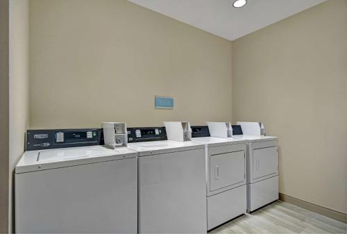 Home2 Suites by Hilton Blacksburg VA - image 10