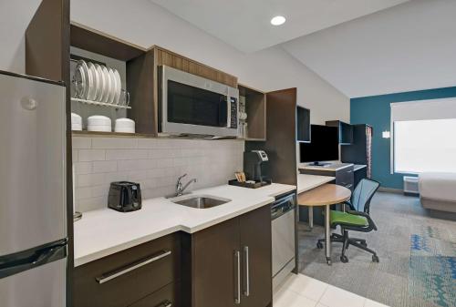 Home2 Suites by Hilton Houston Medical Center - image 16