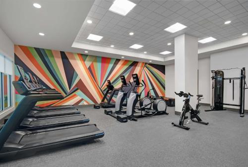 Home2 Suites by Hilton Houston Medical Center - image 8