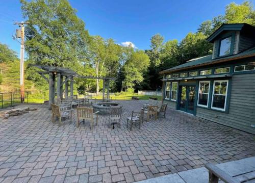 Beautiful Country Retreat - 40 guests! - image 4