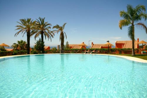 Lovely 2 bedroom apt near golf Los Lagos Elviria