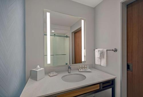 HILTON GARDEN INN HOUSTON/GALLERIA AREA 3⋆ ::: TX, UNITED STATES :::  COMPARE HOTEL RATES