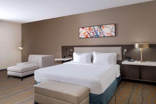 Hilton Garden Inn Pomona CA - image 9