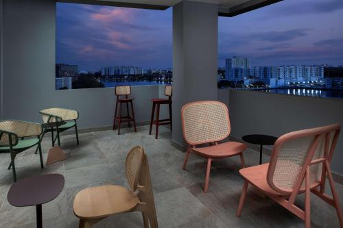 Tru By Hilton Miami Airport South Blue Lagoon, Fl in Miami, USA