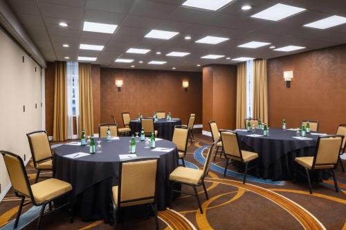 DoubleTree by Hilton Silver Spring DC North - image 11