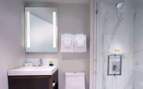 The Benson Portland Curio Collection by Hilton - image 7