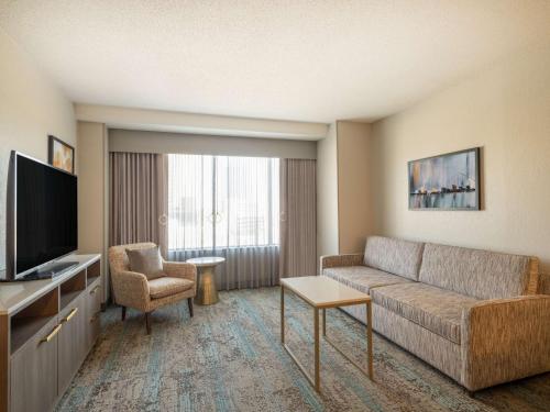 Homewood Suites By Hilton Toledo Downtown