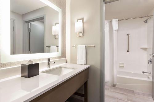 2 bedrooms, 2 beds